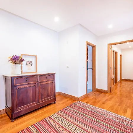 Guestready - Laranjeiras Family Lisbon
