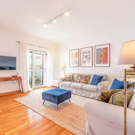 Apartment Guestready - Laranjeiras Family Lisbon