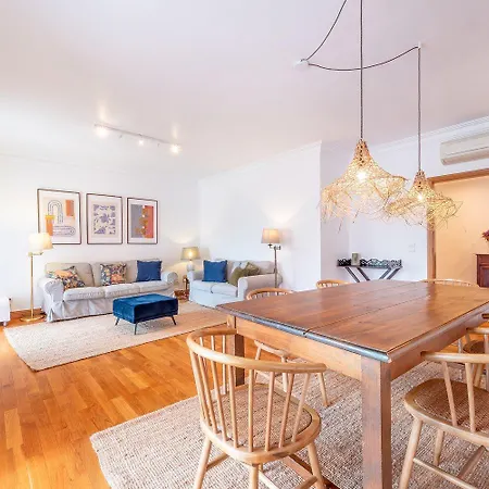 Guestready - Laranjeiras Family * Lisbon